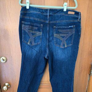 Seven7 Limited Edition Premium Denim 20 straight leg